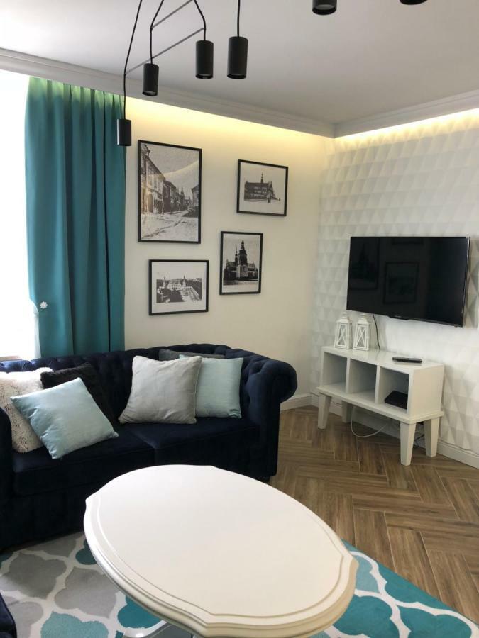 Family & Business Sauna Apartments Paderewskiego Sienkiewicza No2 Centrum Downtown - 2 Bedroom With Private Sauna, Bath With Hydromassage, Parking Kielce Exteriör bild