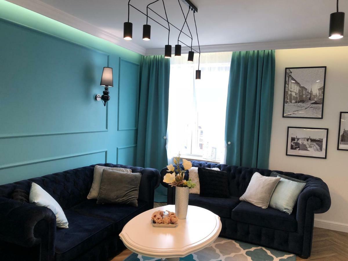 Family & Business Sauna Apartments Paderewskiego Sienkiewicza No2 Centrum Downtown - 2 Bedroom With Private Sauna, Bath With Hydromassage, Parking Kielce Exteriör bild